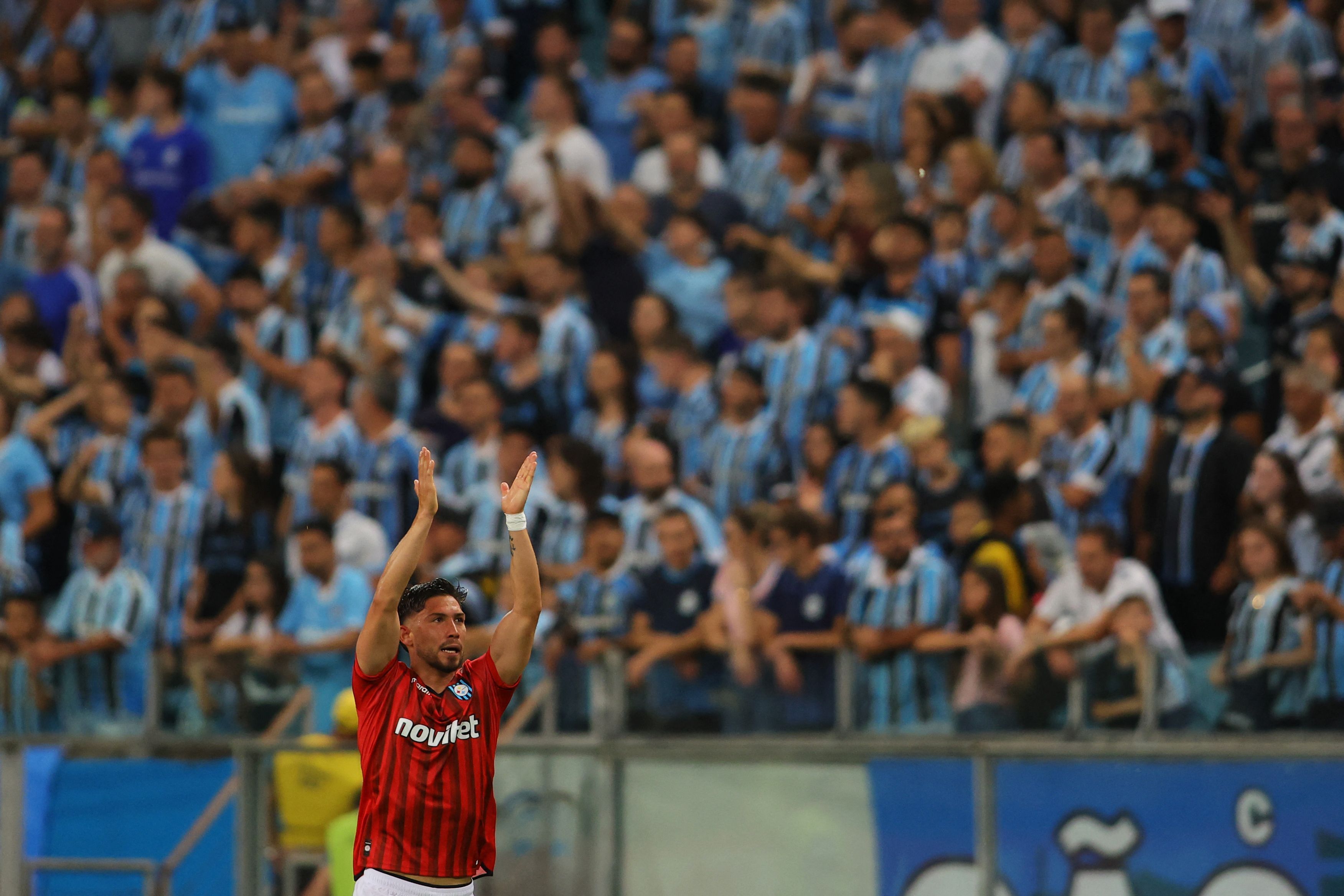 Grêmio perde para o Huachipato na Arena e se complica na Libertadores