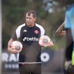Escalação do Vasco: Fábio Carille deve fazer poucas mudanças diante do Flamengo