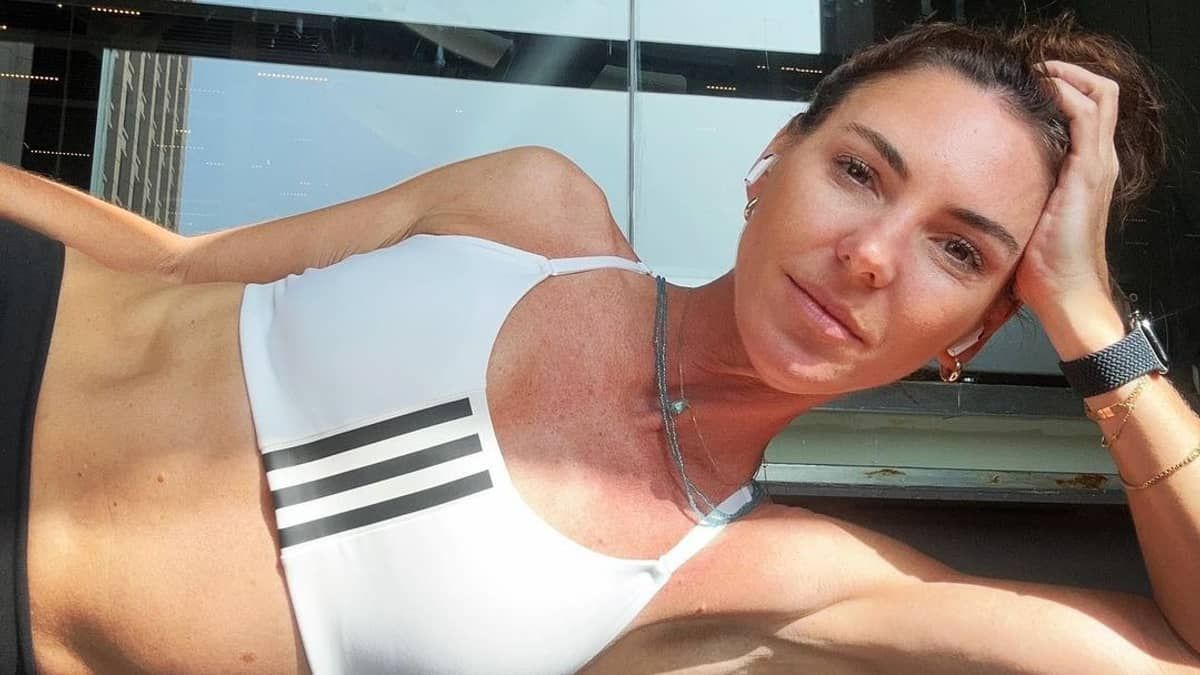Glenda Kozlowski é internada às pressas e se ausenta de gravação