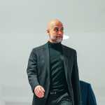 Ex-lateral revela crítica de Guardiola ao Manchester City: 'Cheio de jogadores gordos'