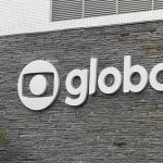 Globo surpreende e anuncia ex-meia Alex como novo comentarista