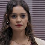 'Três Graças': presa, Gerluce conta com Paulinho para proteger a família