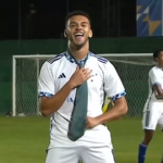 Entenda comemoração inusitada de meia do Cruzeiro em goleada sobre Atlético no sub-20