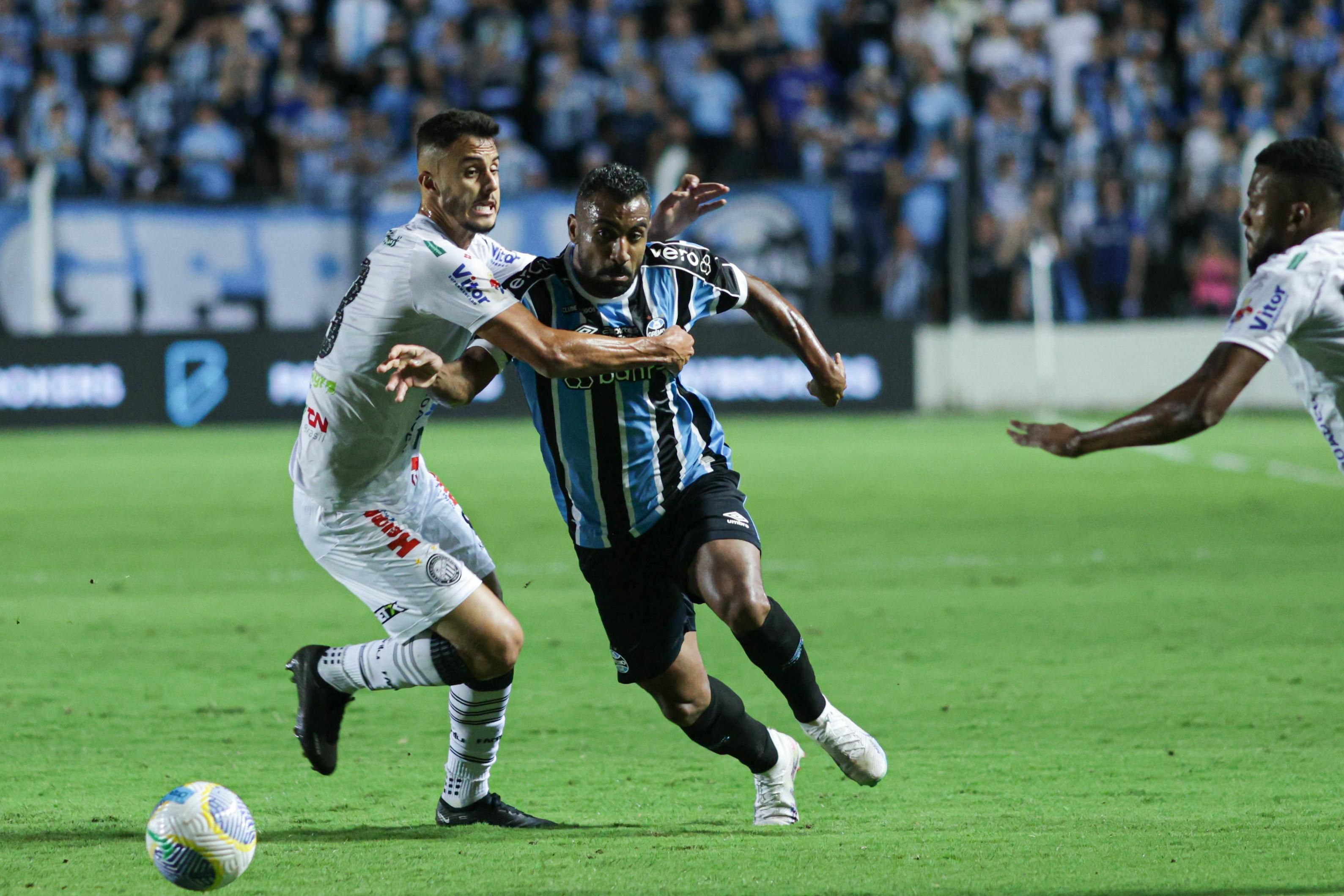 Grêmio empata com Operário em jogo de ida da terceira fase da Copa do Brasil