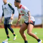 Escalação do Inter: Roger pode promover novidades para enfrentar o Grêmio