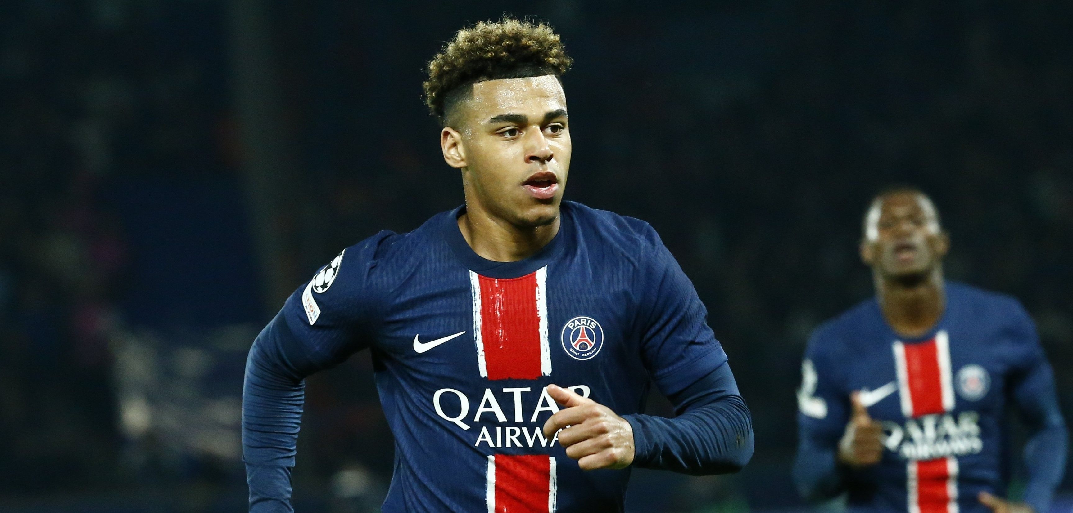 De virada, PSG vence Aston Villa e abre vantagem nas quartas da Champions