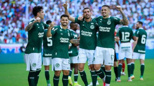 Goiás recebe o Universitario pela Sul-Americana