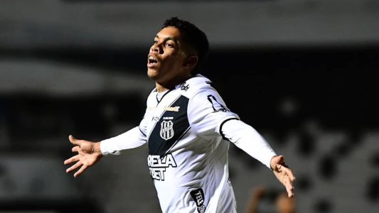 Gol da Ponte Preta foi marcado pelo atacante Paulo Baya