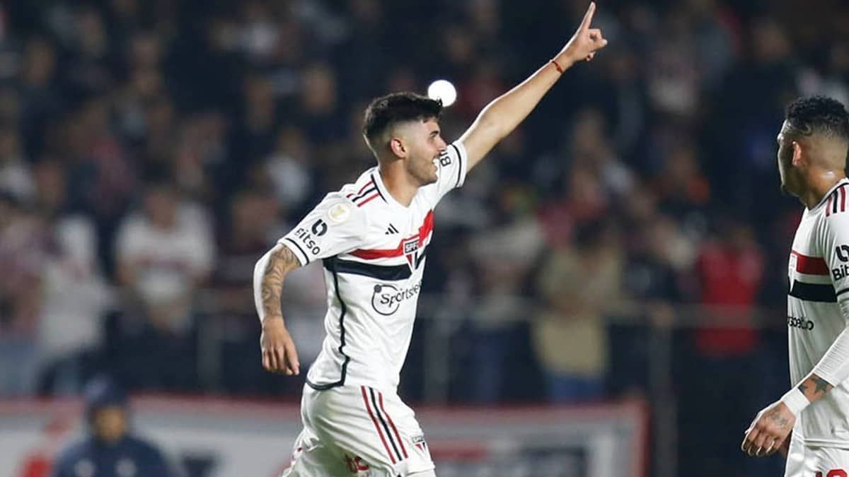 Beraldo marca primeiro gol pelo profissional do São Paulo