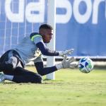 Grêmio coloca fim na polêmica com goleiro Adriel