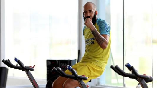 Goleiro Danilo Fernandes teve lesão muscular