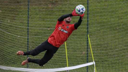 Goleiro do Atlético de 19 anos foi emprestado ao Criciúma até o fim de 2023