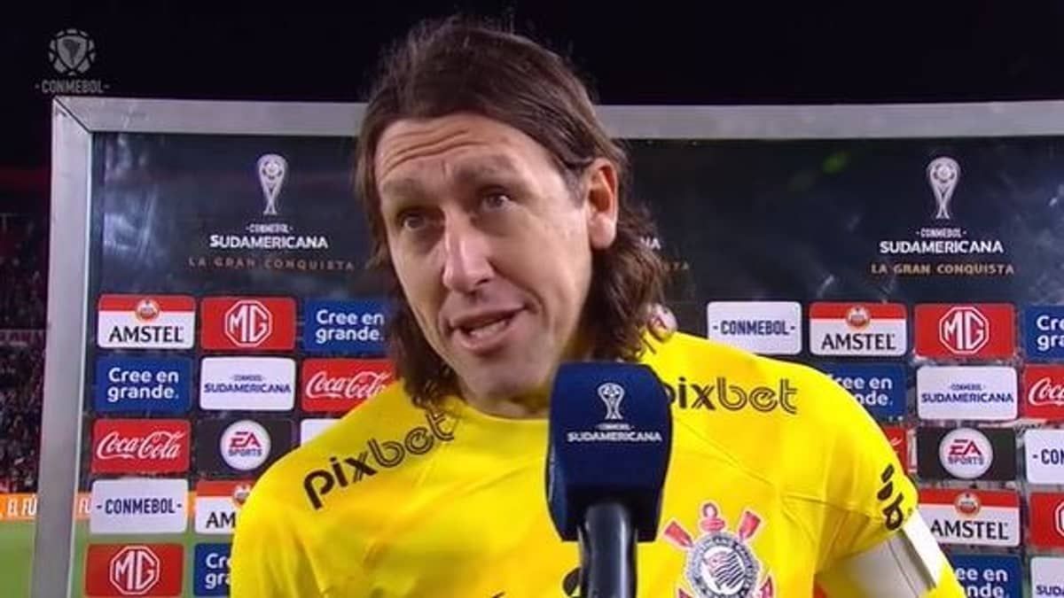 Cássio reconhece superioridade do Estudiantes, mas elogia classificação do Corinthians