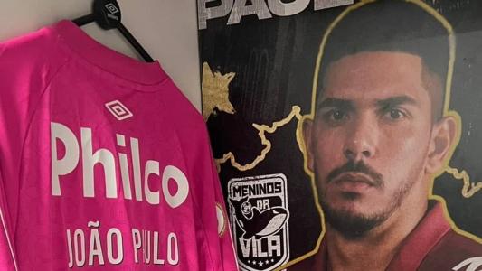 Goleiro João Paulo, do Santos, jogará com camisa rosa por campanha de prevenção ao câncer de mama