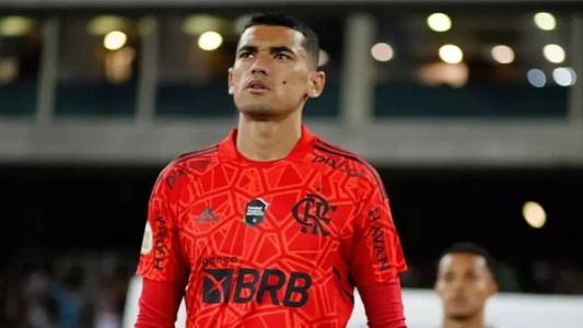 Goleiro Santos é o atual titular do Flamengo