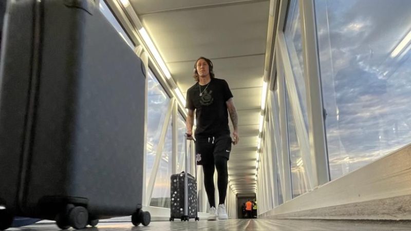 Cássio pode ter rival histórico pela frente em estreia no Cruzeiro