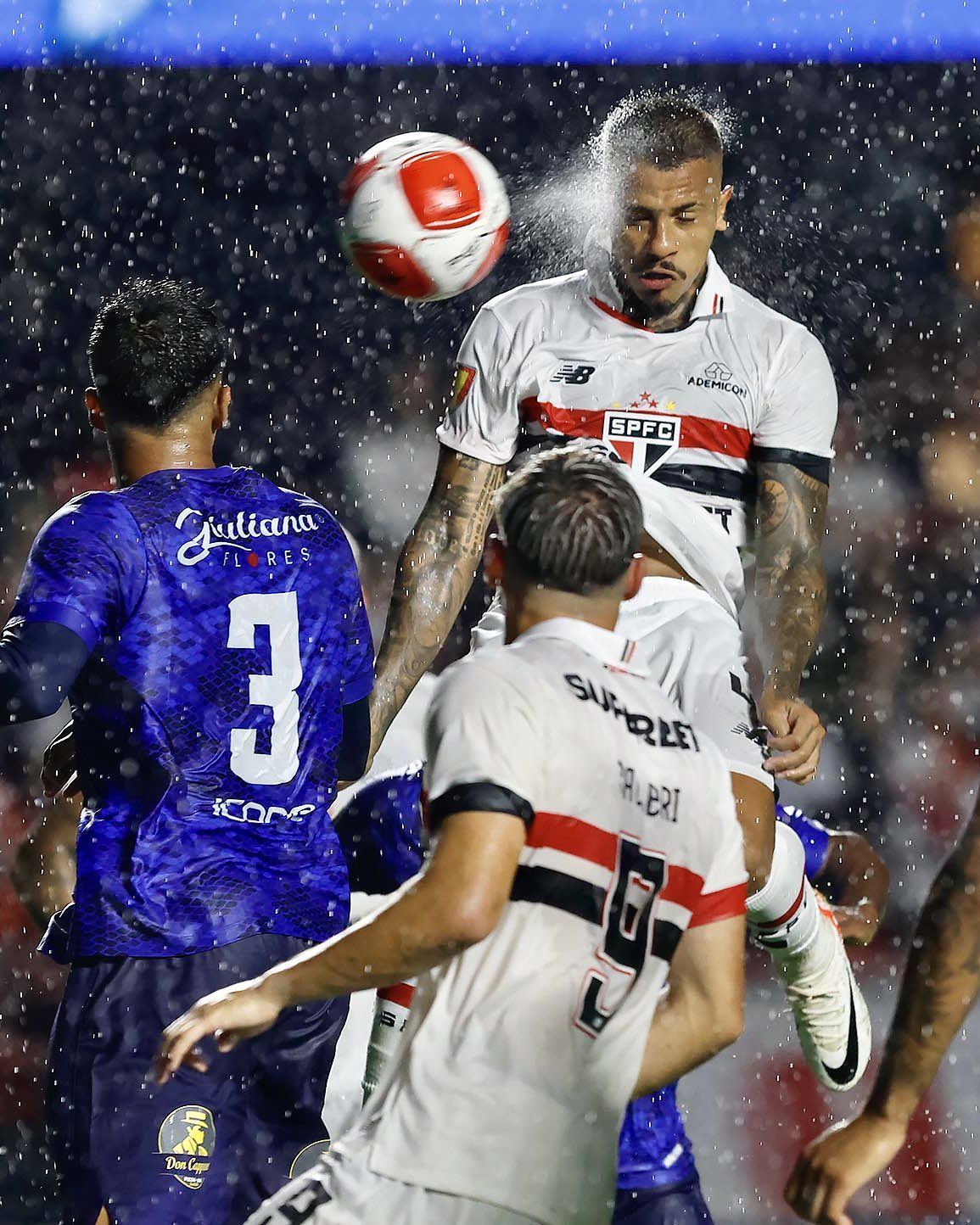 São Paulo tem boa estreia com Carpini e vence o Santo André pelo Paulista