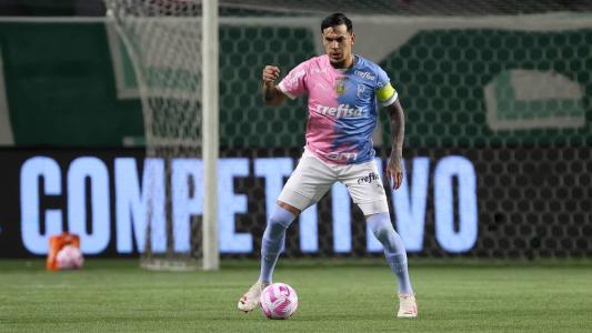 Gómez diz que elenco do Palmeiras 'precisa ser homem' para sair de crise