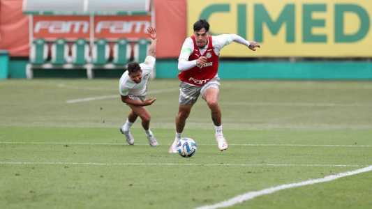 Gómez prevê jogo aberto do Palmeiras contra o Boca Juniors pela Libertadores