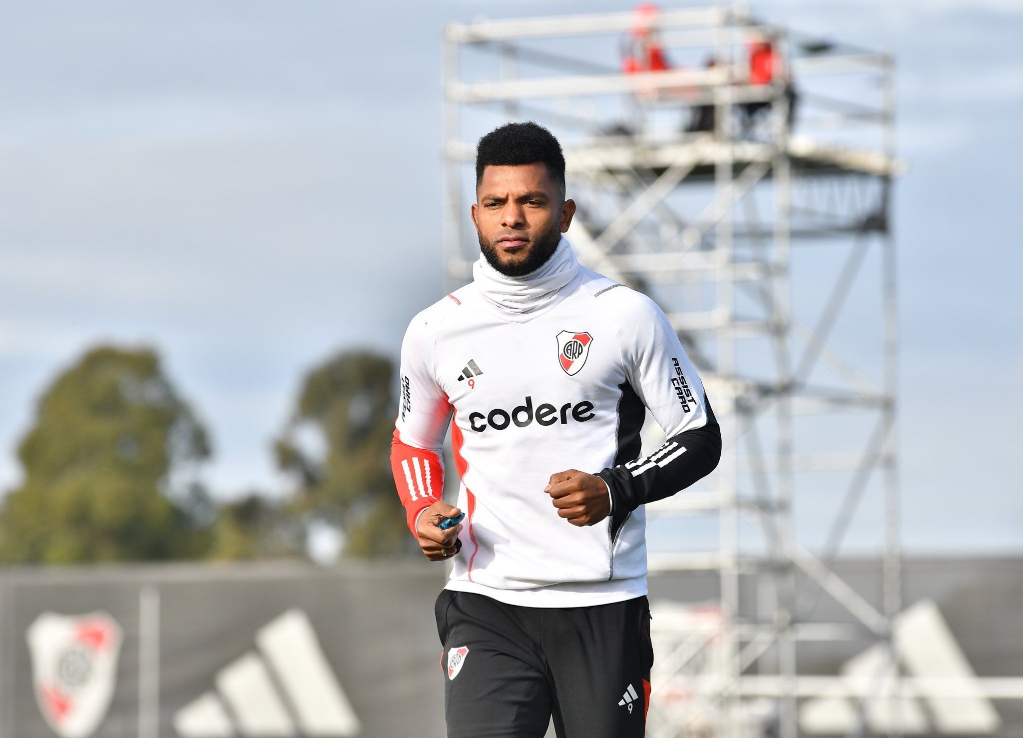 Com Atlético de olho, River recebe o Deportivo Táchira pela Libertadores