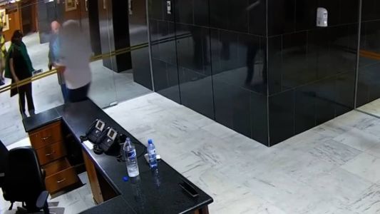 Gonçalves Dias aparece em imagens do Palácio do Planalto no dia 8 de janeiro