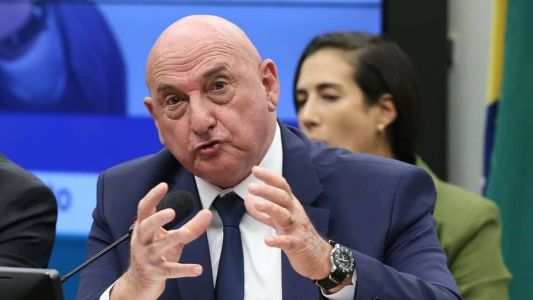 Gonçalves Dias era o comandante do GSI em janeiro