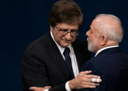 Lula reconduziu Paulo Gonet ao cargo de PGR