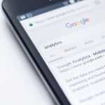Justiça decide que Google não precisa vender Chrome; empresa terá que compartilhar dados