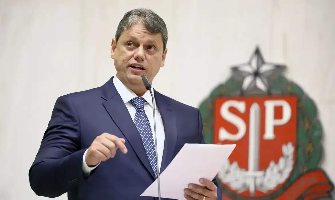 Governador de SP demite Tenente-coronel da PM preso por esquema milionário de jogos de azar