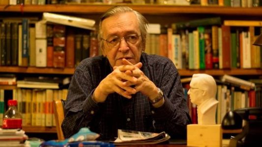 Governador Romeu Zema postou frase de escritor Olavo de Carvalho em suas redes neste sábado (12)
