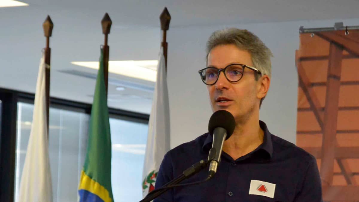 'Fazenda vai mostrar se poderemos dar outros reajustes', diz Zema sobre aumento para servidores