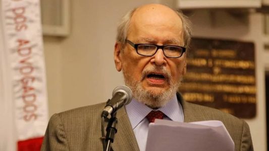 Governador Romeu Zema lamentou morte do ex-ministro do STF Sepúlveda Pertence