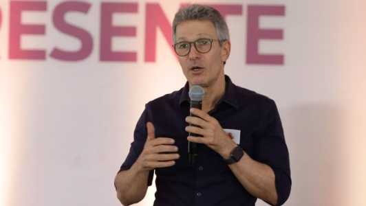Governador Romeu Zema sancionou lei que aumenta seu salário em quase 300% em dois anos
