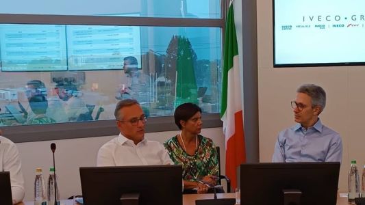 Governador Zema e secretários se reuniram com representantes do grupo Iveco nesta segunda-feira (11), em Turim