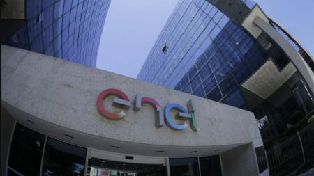 Prazo estabelecido pela concessionária para retorno da energia elétrica para dos os clientes é o fim deste domingo (14)