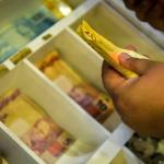 Governistas querem força-tarefa para votar MP que fixa salário-mínimo de R$ 1.320
