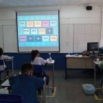 Governo de SP recua e diz que vai oferecer livros também impressos para alunos