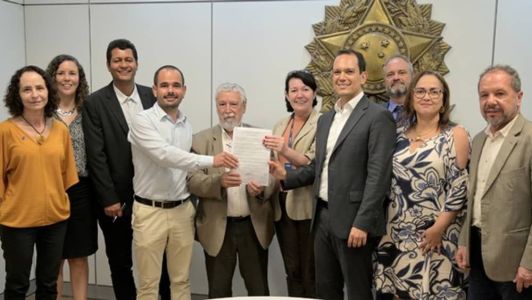 Governo federal equipara salário de servidores da Agência Nacional de Mineração