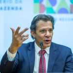 Governo, financeiras e varejistas debatem soluções para diminuir juros do cartão de crédito