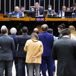 Às vésperas da votação da reforma tributária, governo libera valor recorde de “emendas Pix“: R$ 5,2 bilhões