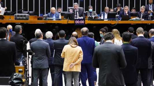 Governo liberou valor recorde de emendas parlamentares na véspera de votação da reforma tributária