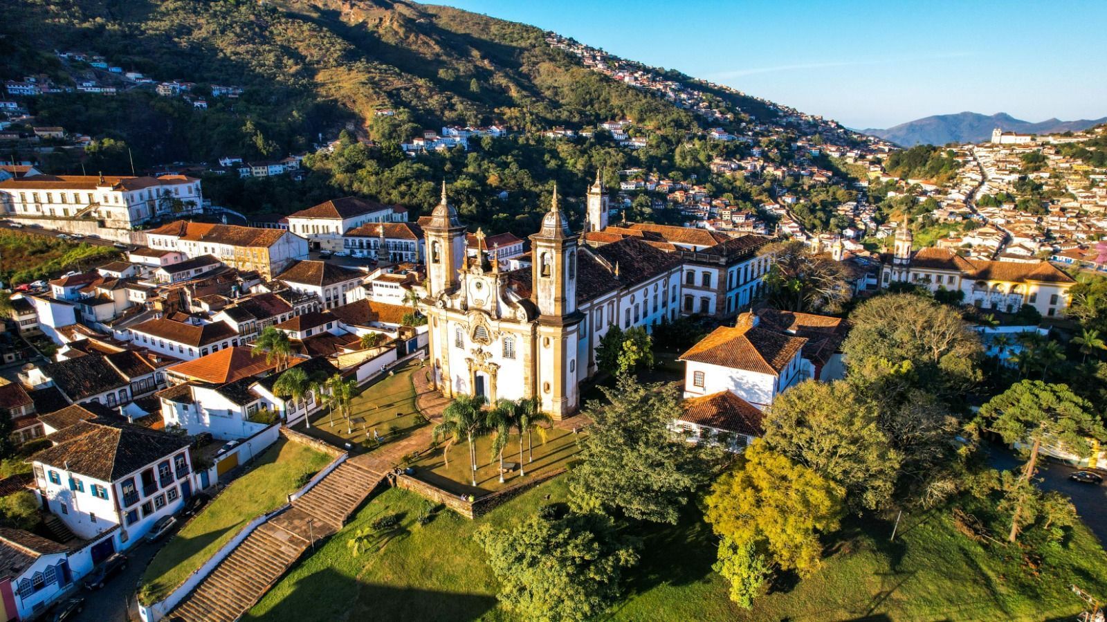 Governo oferece cursos gratuitos em turismo e hospitalidade; veja como se inscrever