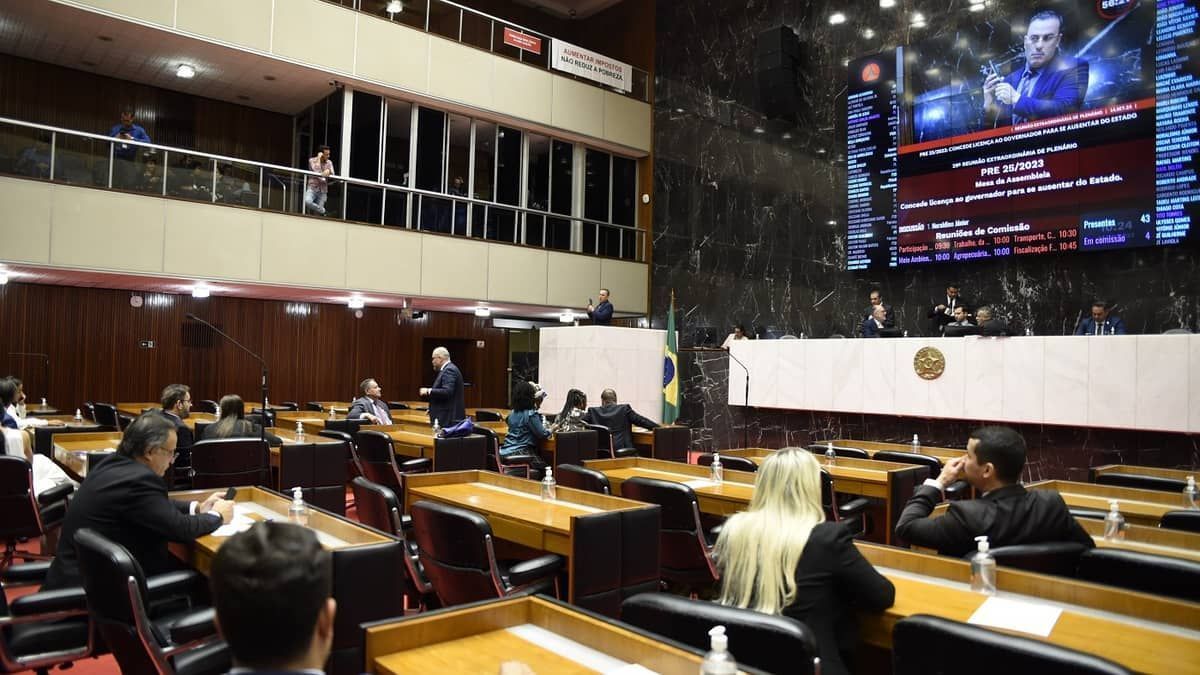 Para contar com dinheiro em caixa em 1º de janeiro, Governo de MG precisa aprovar aumento do ICMS até o fim do mês