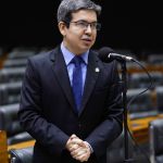 Governo tenta ganhar tempo com projeto do saneamento no Senado, que passará por comissões