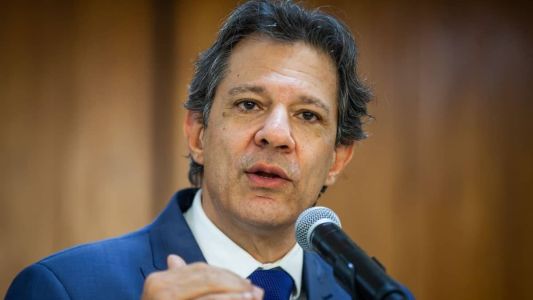 Governo vai enviar projeto para taxar fundos de super-ricos junto ao Orçamento, diz Haddad.