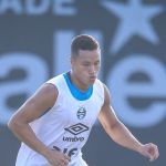 Ex-Cruzeiro, Marlon pode estrear pelo Grêmio contra o Internacional