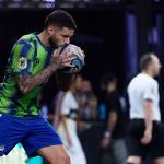 Gaules abre o jogo sobre procura de Neymar por contratação de Kelvin