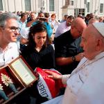 Zema lamenta morte de Papa Francisco: 'Enxergou nos mineiros a alma da liberdade e da paz'
