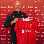 Novo treinador do Liverpool é apresentado e faz promessa à torcida