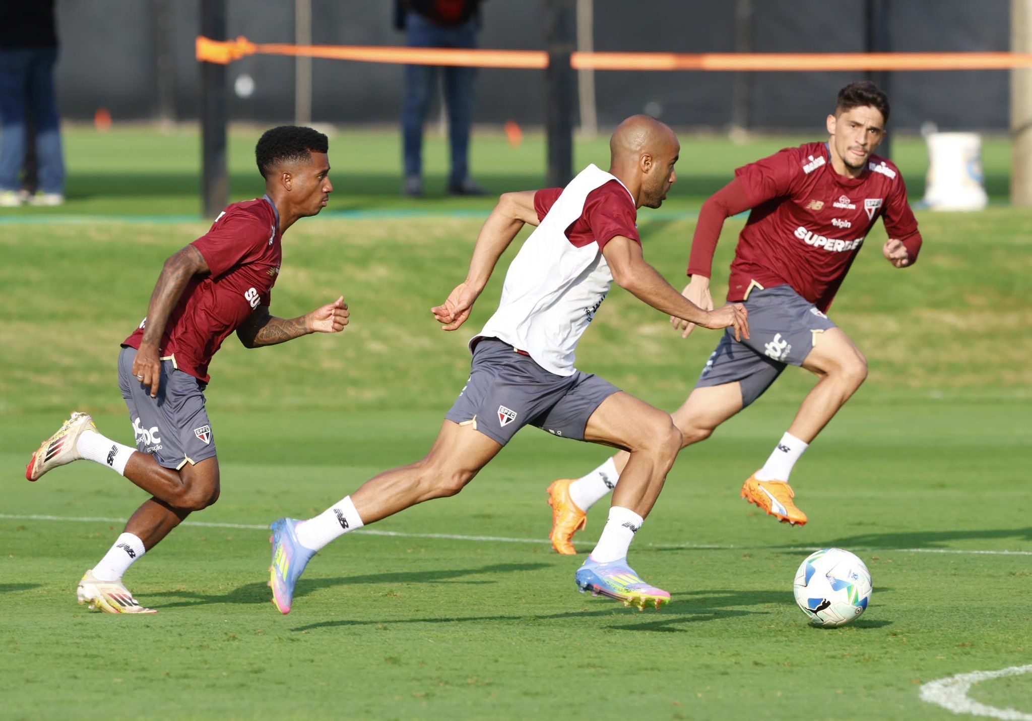 Líder no grupo D, São Paulo visita o Alianza Lima-PER pela Libertadores